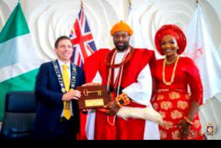 Olu of Warri receives award, Made history in Toronto, Canada