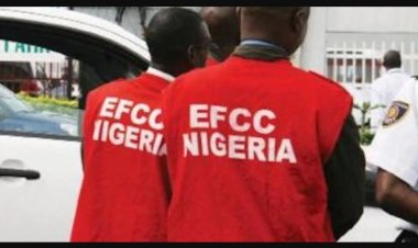 Fear of EFCC: Suspected Internet Fraudsters flee Warri, Goes Into Hiding 