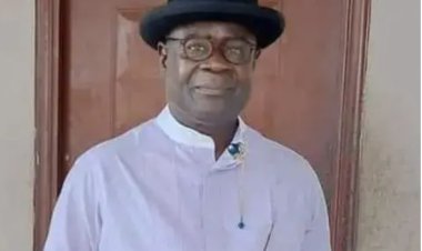 Former governor of Bayelsa Dies