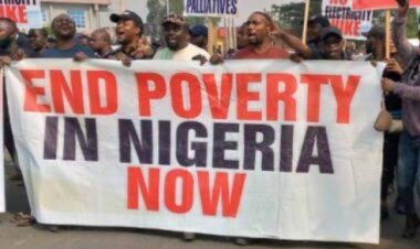 Nigerians protest in Lagos over high cost of living