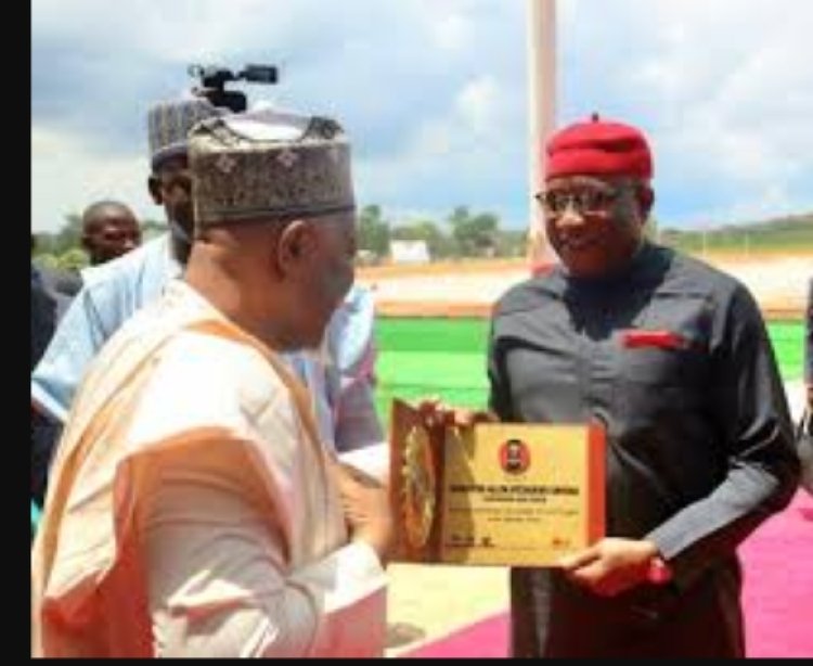 Army Honours Air Peace Chairman, Onyeama Over Support, Service To Military