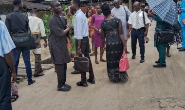 See  Photos How J.W, Airport Congregation Embarks on Preaching