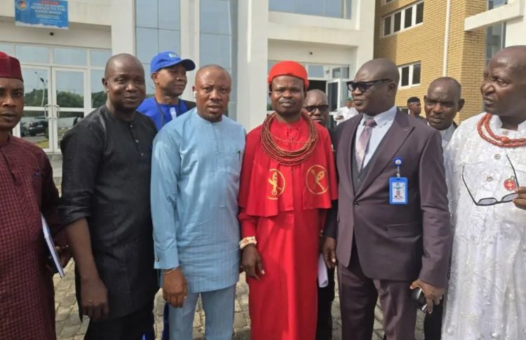 Government Resolves Olomoro Crisis, Lift Suspension of Monarch in Delta Community