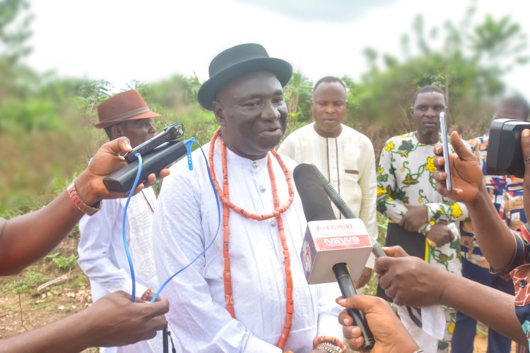 Former Council Vice Chairman Lays Mother To Rest in Ogbe-ljoh (Photos)
