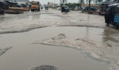 Activist Calls Out Oborevwori, Traditional Rulers Over Deteriorating Roads in Udu